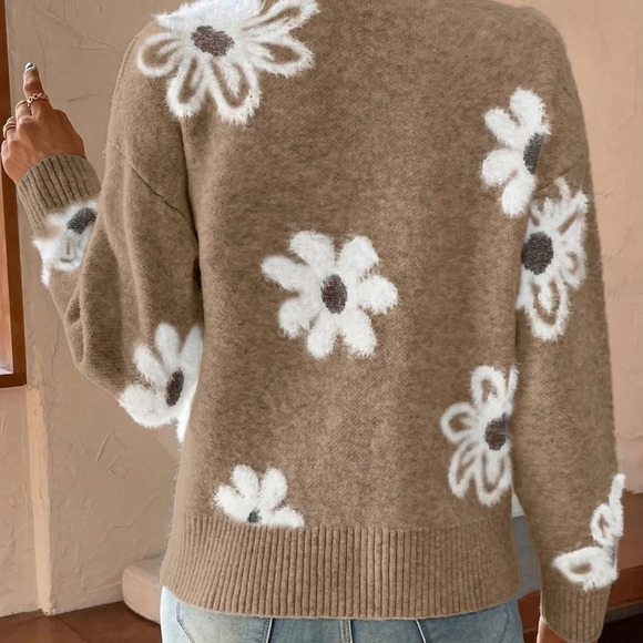Tan Cardigan Knit Flower Textured Button Front Fuzzy - Picture 4 of 4